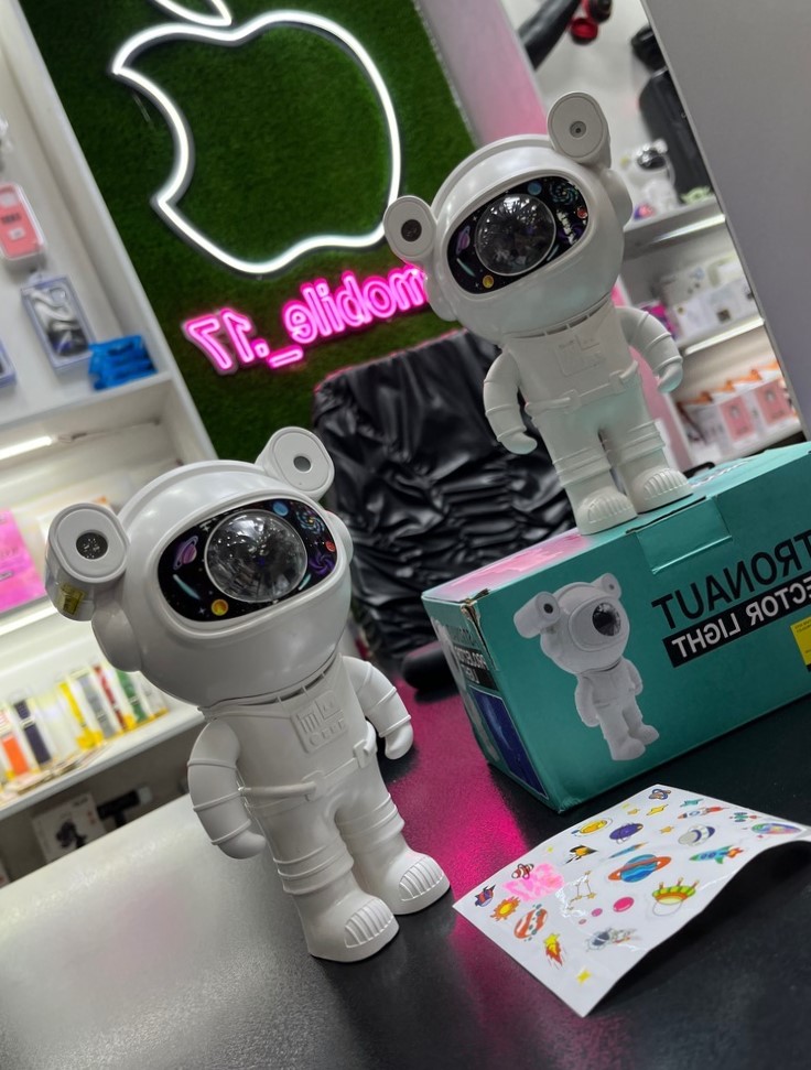 چراغ خواب ادم فضایی  اسپیکردار